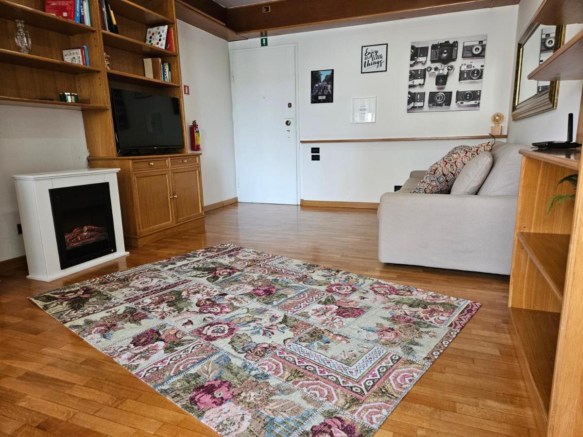 Villa R.C. Giulio Cesare. Loft in centro Roma Esterno foto